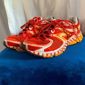 Women's New Balance Run Disney Minnie Mouse Running Shoes